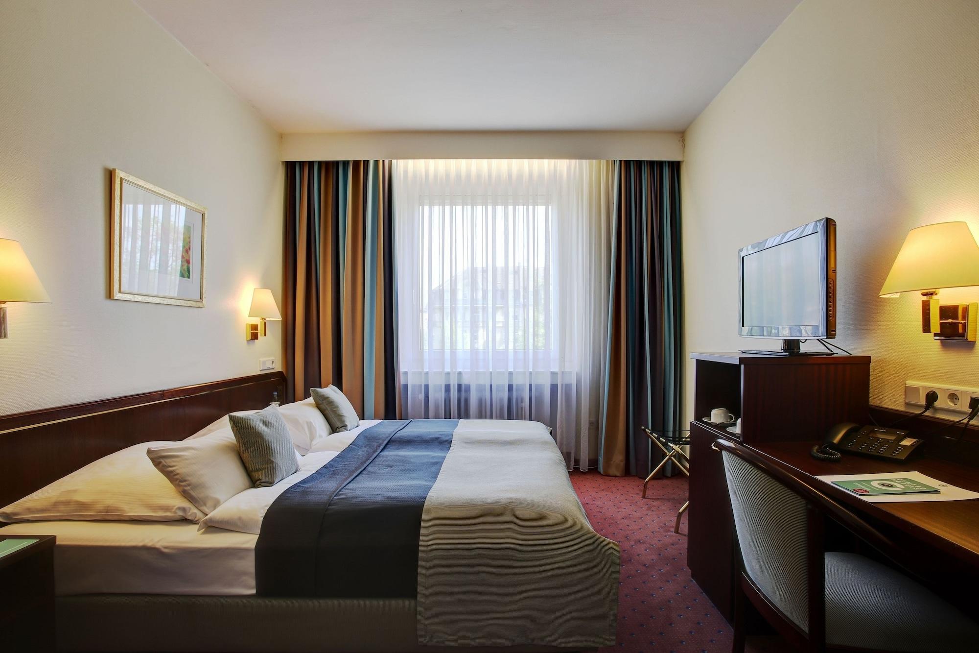 Trip Inn Hotel Esplanade, Duesseldorf Exteriör bild